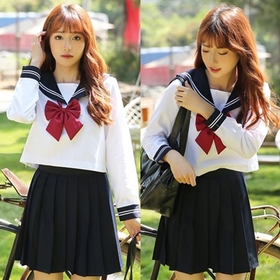 �����������������������~���F�̐ԃ��{�������Z�[���[���i�ߑ��E�R�X�`���[���j